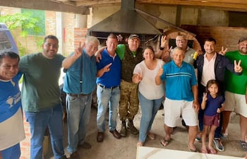 Blas Llano y sus conocidos en Misiones.