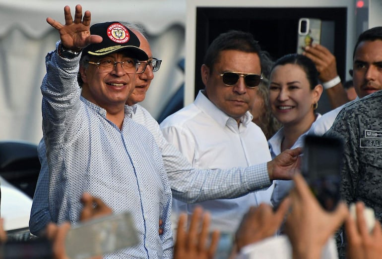 Petro pide reforzar los mecanismos de transparencia electoral antes de la segunda vuelta - Mundo