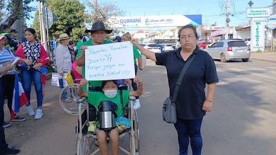 Pacientes volverán a salir a las calles si el Ministerio de Salud no garantiza la provisión de insumos y medicamentos a los enfermos renales.