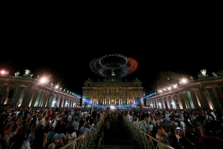 Un show de drones durante el concierto celebrado el pasado 13 de setiembre en el Vaticano.