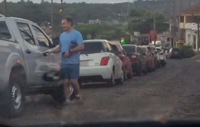 Administrador de Aduanas habría utilizado vehículo del DNIT para ir al GYM .