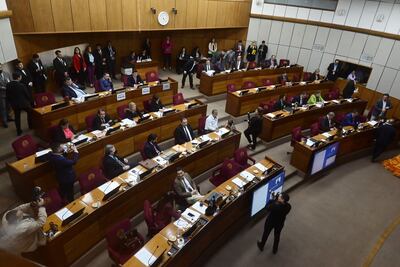 El Senado incluyó para hoy el tratamiento del proyecto que da superpoder al presidente Santiago Peña.