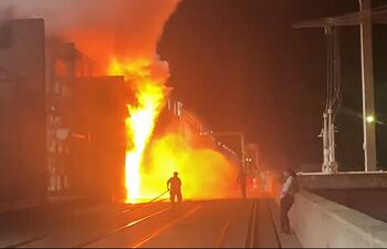 Incendio en Unidad Generadora U12 de la Central Hidroeléctrica Yacyretá 28 de marzo de 2025.