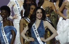 Miss MÉxico, Fátima Bosch, posa durante un momento de Miss Universo.