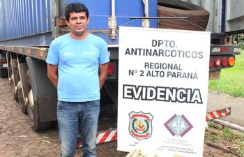 lido-ortega-fue-detenido-tras-el-hallazgo-de-ocho-panes-de-cocaina-dentro-del-rodado-que-conducia--235935000000-1425982.jpg