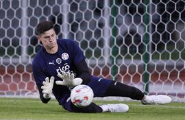 Orlando Daniel Gill Noldín (25 años) en uno de los entrenamientos albirrojos de esta semana.