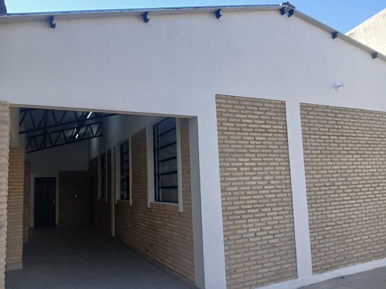 Comedor escolar colegio Monseñor Ángel Muzzolón en Fuerte Olimpo.