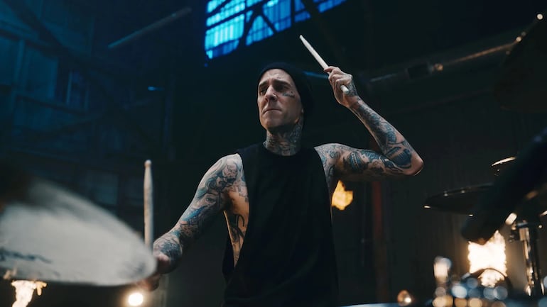 Travis Barker más fuerte que el miedo película