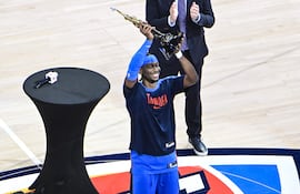 Doble festejo en Oklahoma el jueves, triunfo del Thunder y premio de MVP Shai Gilgeous-Alexander (26 años).
