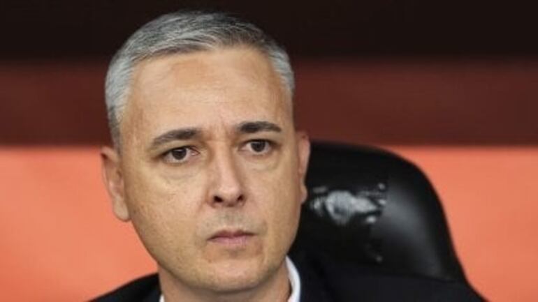 El entrenador brasileño Tiago Nunes.