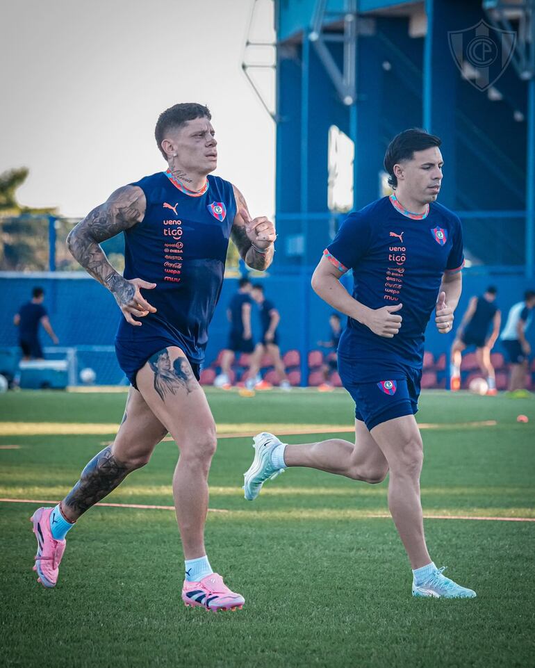 El delantero Juan Manuel Iturbe y el lateral izquierdo Blas Riveros son la restas sensibles que tendrá Cerro Porteño.