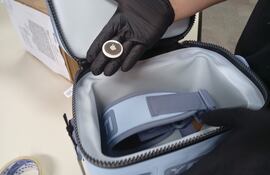 Incautan narcoencomienda con dispositivo de rastreo en el Aeropuerto Silvio Pettirossi.