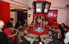 El casino Slots by Apostala en Ciudad del Este ya está abierto.