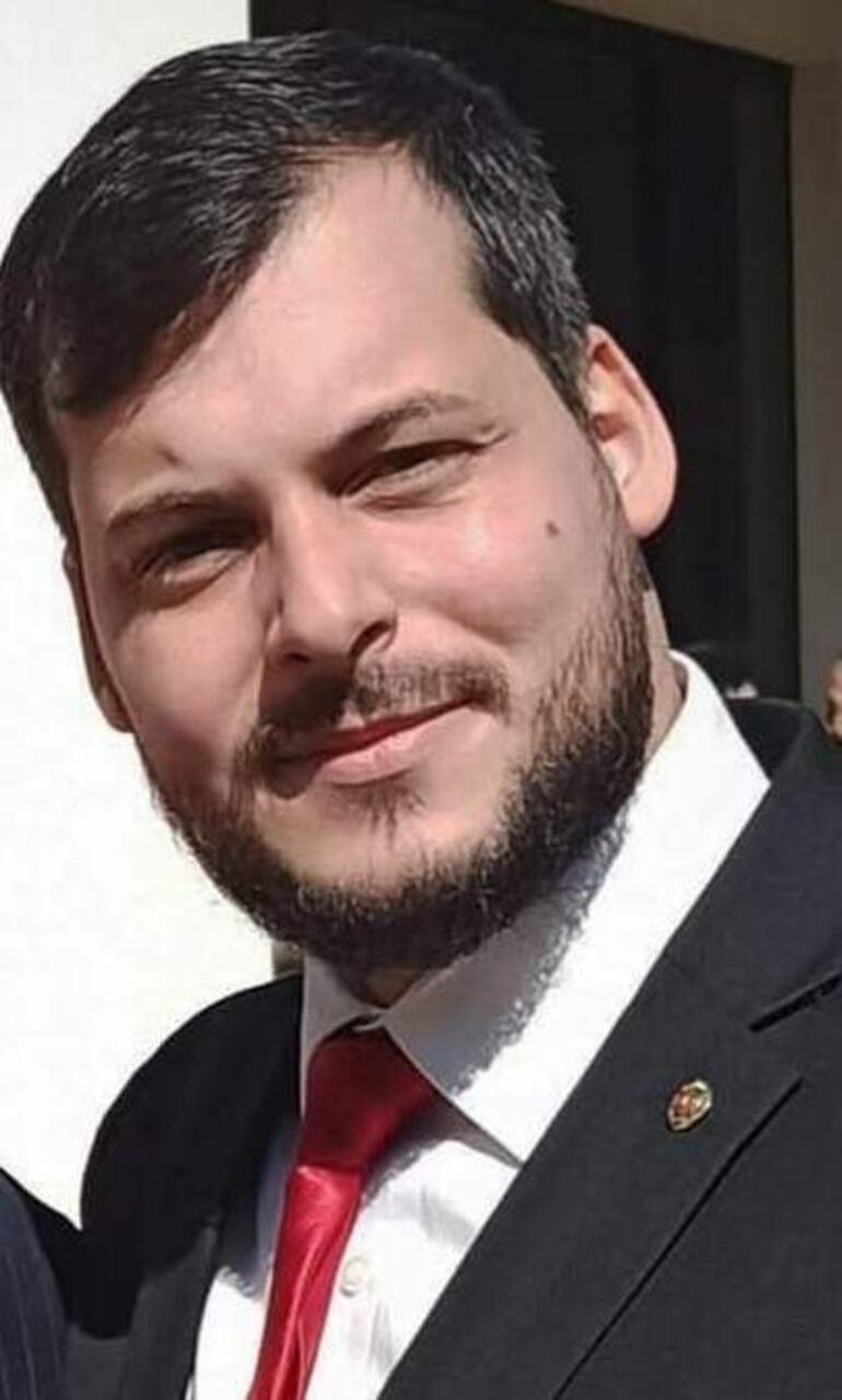 El presidente de la Seccional Colorada, Heraldo Pereira Britos, busca llegar a la Intendencia.