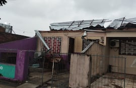 Tormentas con fuertes ventarrones causan estragos en Encarnación