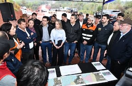El presidente de la república visitó la zona de obra en Alto Paraná.