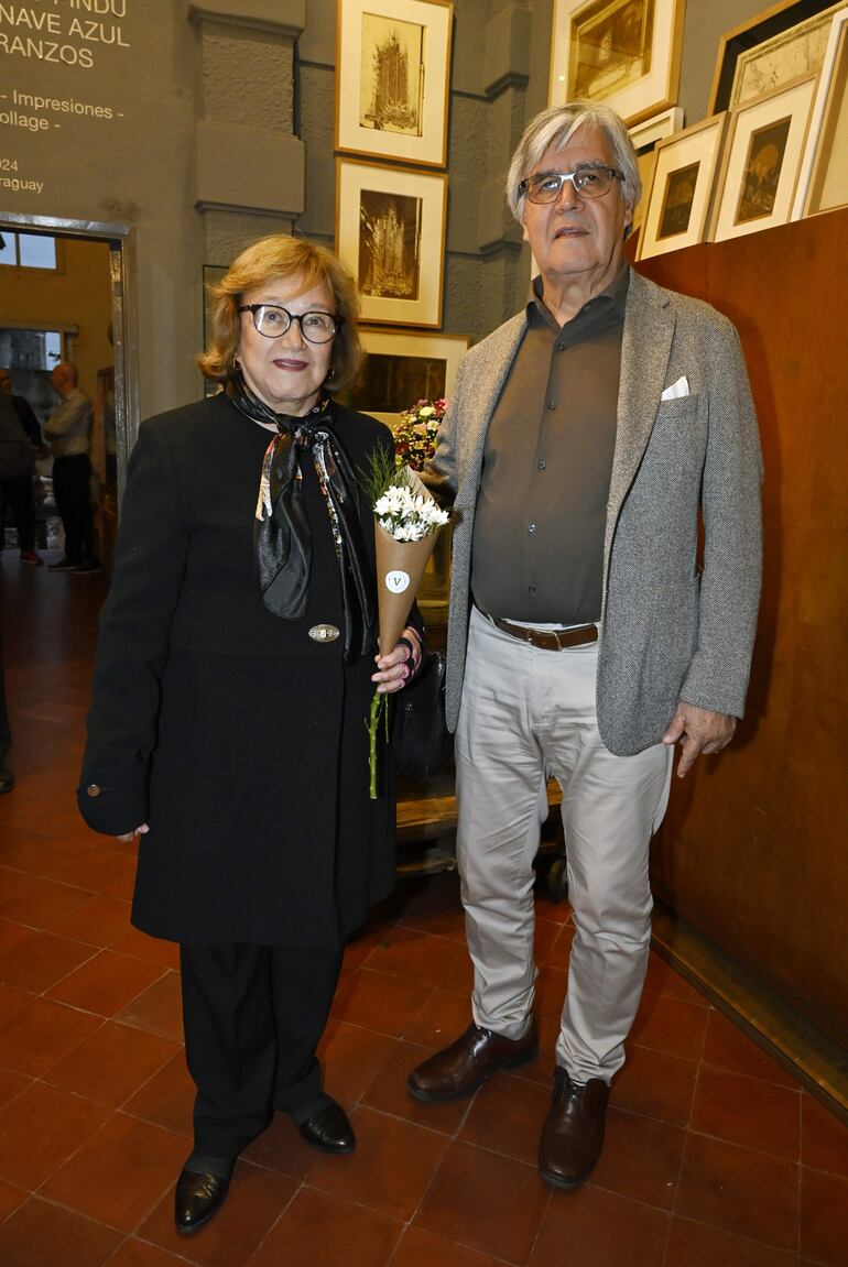 Nilda Díaz y César García.