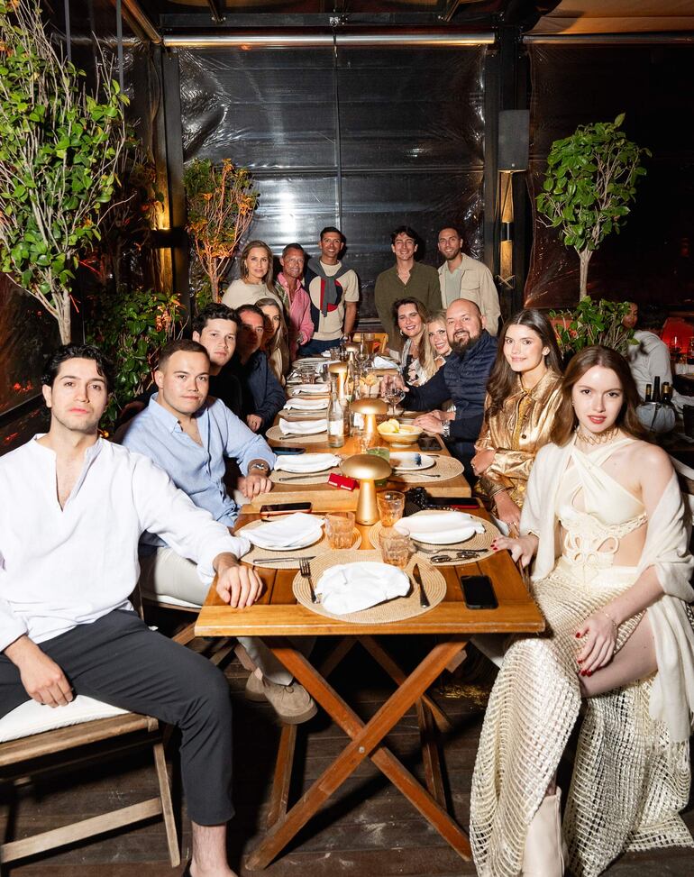 Exclusiva velada en Playa Mansa de Punta del Este. 
