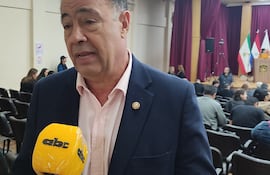Senador Juan Afara (ANR), presidente de Conaderna, señaló que en países de mayor nivel de desarrollo la disposición de la basura es fuente de ingresos y potencial de desarrollo económico.
