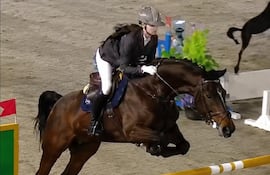 Giovanna Santi, con gran inicio en el Concurso Internacional Sol de Mayo, en Argentina.