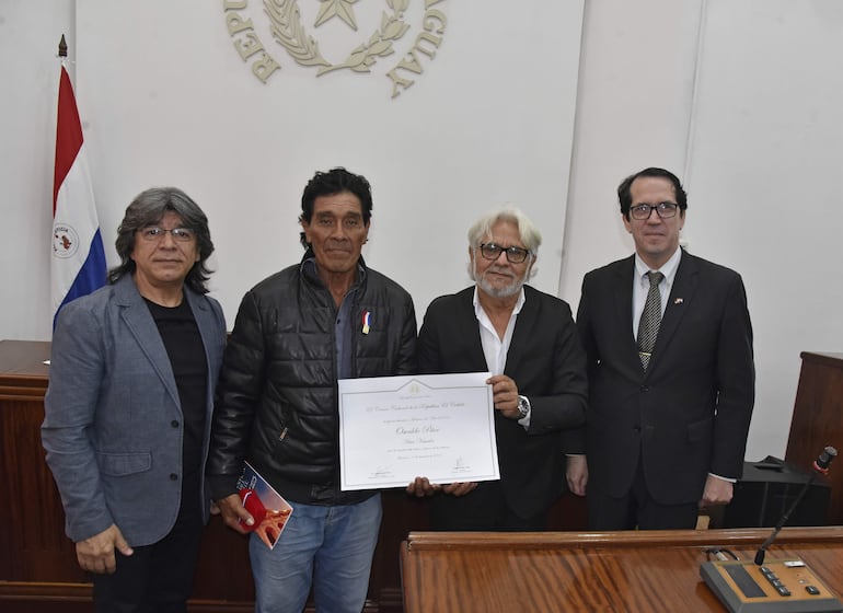 Luis Vera, Osvaldo Pitoé, Aníbal Saucedo Rodas y Diego Sánchez Haase.