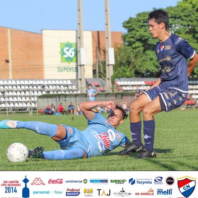 Nacional goleó a Resistencia