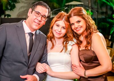 La recepción fue ofrecida por Sonia Fernández y Alexis Armele, padres de Milagros.