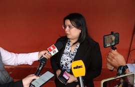 La fiscala Gloria Mabel Rojas Cañete, fue desaforada y se inició de oficio su enjuiciamiento por la comisión de hecho punible. Además, se solicita su suspensión.