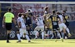 Cabezazo y adentro. Clementino González Martínez (36 años) adelantó al Sportivo Trinidense con su gol, concretado al minuto 11 del primer tiempo.