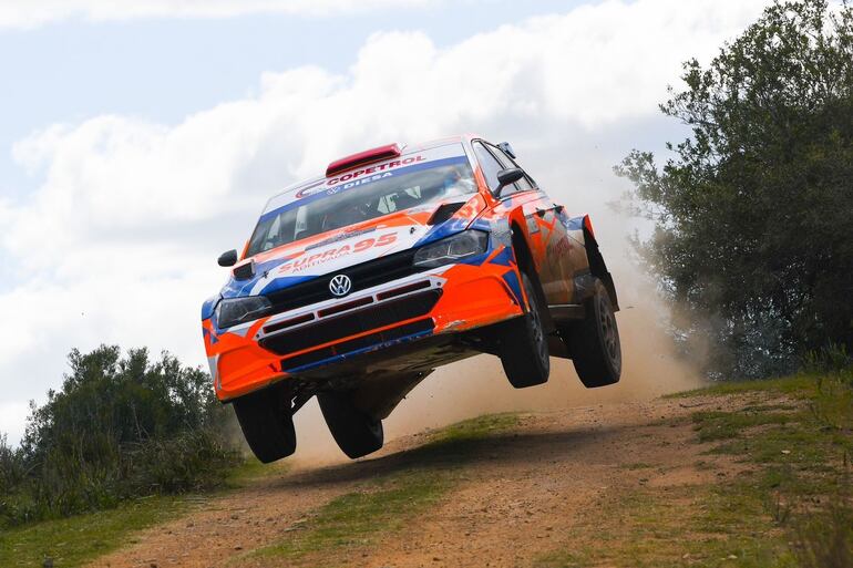 Agustín Alonso realizó un gran Rally del Atlántico terminando segundo en la general.