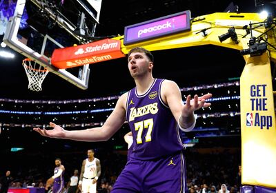 Luka Doncic (26) figura estelar de Los Angeles Lakers y la NBA. 