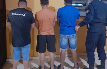 Aprehenden a tres choferes por intento de hurto de etanol en General Morínigo,