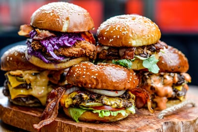 Diferentes estilos de hamburguesas.