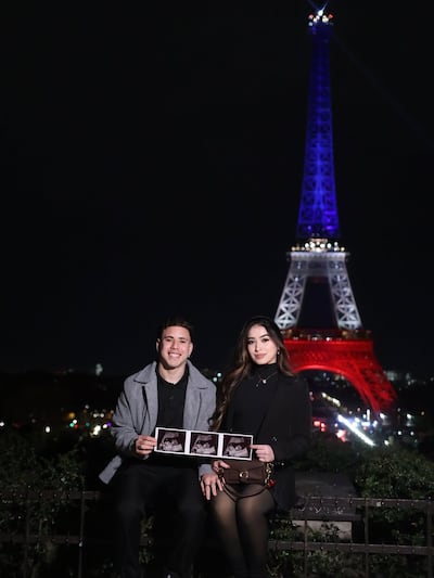 Enso González y Liz Quintana anunciaron que serán padres.