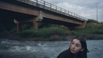 Imagen de la película "Around Paradise", que fue filmada en Caazapá, buscando generar una reflexión acerca de la realidad de los pobladores locales y los europeos que recientemente se asentaron en el sitio.