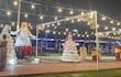 El pesebre ecológico de Isla Pucú ilumina el paseo central y atrae a turistas, promoviendo conciencia ambiental.