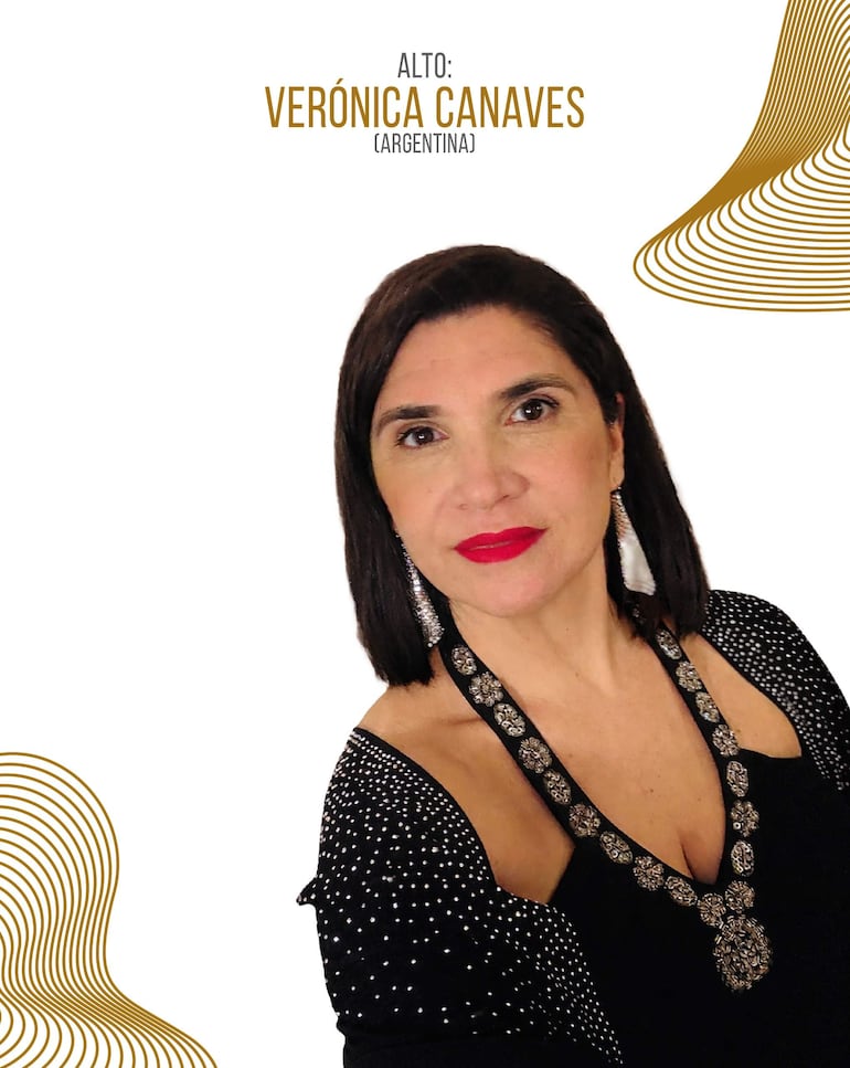 Verónica Canaves vestida elegantemente, muestra una expresión tranquila durante su actuación con la Orquesta Sinfónica Nacional.