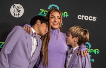 Shakira y sus hijos Milan y Sasha, en una foto de archivo.