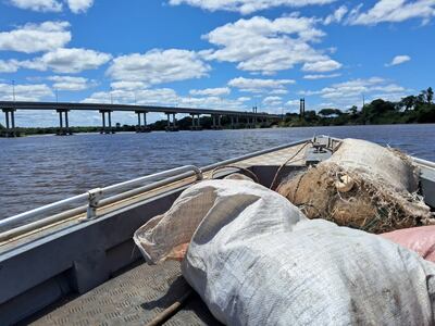 Mades retira espineles, dentro del marco de controles por la veda pesquera.