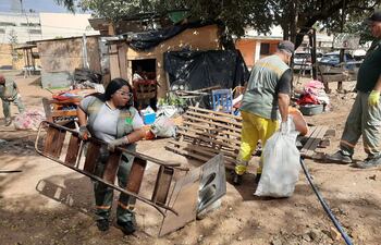 Ayer se llevó a cabo la mudanza de personas de los refugios Bozano, Vy’arenda y Pepe Valpuesta.