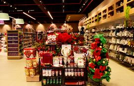 Artículos de bazar complementan las distintas secciones del Real Félix Bogado.