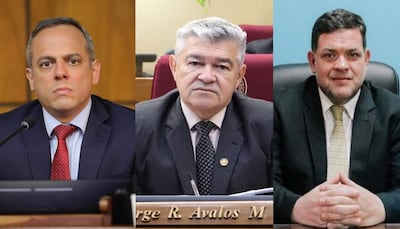 El contralor general de la República, Camilo Benítez, el diputado Jorge Ávalos Mariño (PLRA) y el subcontralor general de la República se preparan para ser escuchados éste jueves en una audiencia pública del Senado.