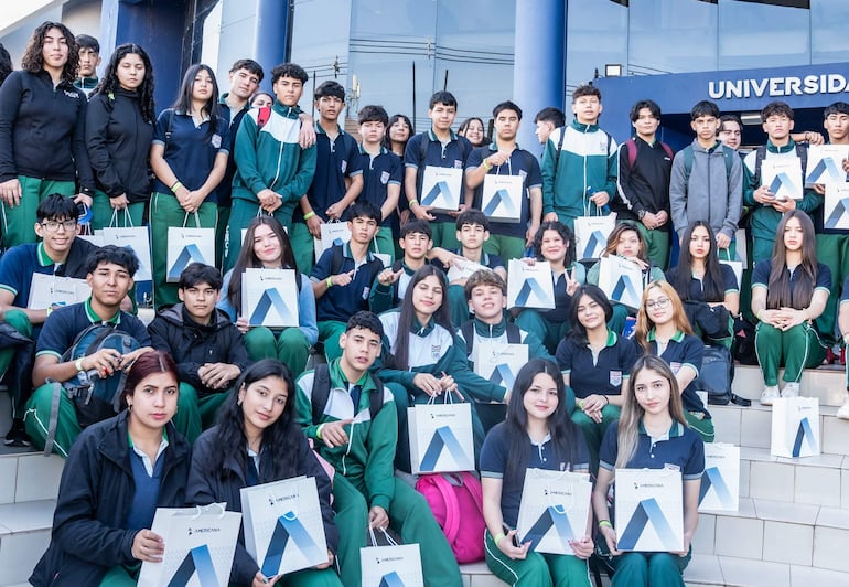 La Universidad Americana abre sus puertas para inspirar a la próxima generación de profesionales.