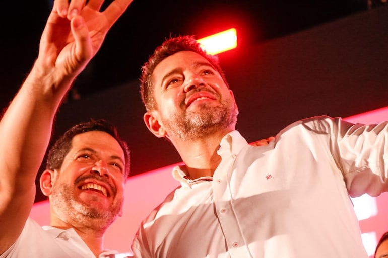 Ruptura: Alliana y Latorre se muestran juntos, en pulseada con Baruja