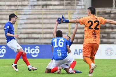 Humaitá da el golpe y elimina a Encarnación en la Copa Paraguay.