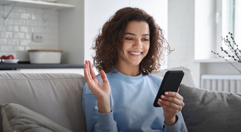 Amigos en línea, pueden ser personas que nunca has conocido en persona.