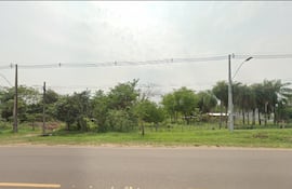 Imagen de Google Street, del predio que habría sido invadido entre San Bernardino e Ypacaraí, según la denuncia.