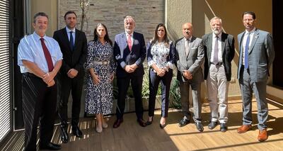 Los embajadores Marcello Fondi (Italia), Ramin Navai (Reino Unido), Carmen Castiella Ruiz de Velasco (España), Javier García de Viedma (Unión Europea), Kattya González, Pierre-Christian Soccoja (Francia), Holger Scherf (Alemania), Amir P. Masliyah (ministro consejero de la embajada de los Estados Unidos).