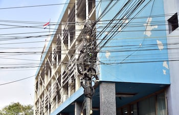 ANDE quiere disponer los cables de forma subterránea en Palma.