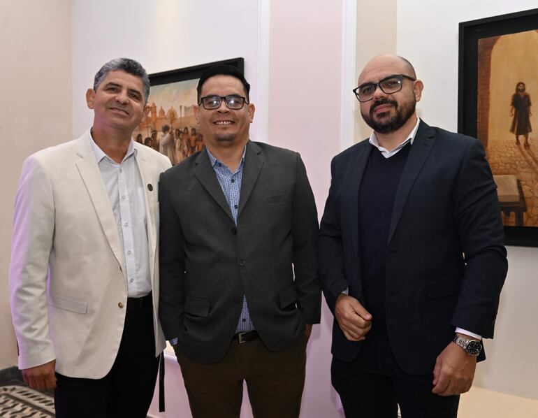 Óscar Pereira, Ever Velázquez y Diego Hermosilla. 